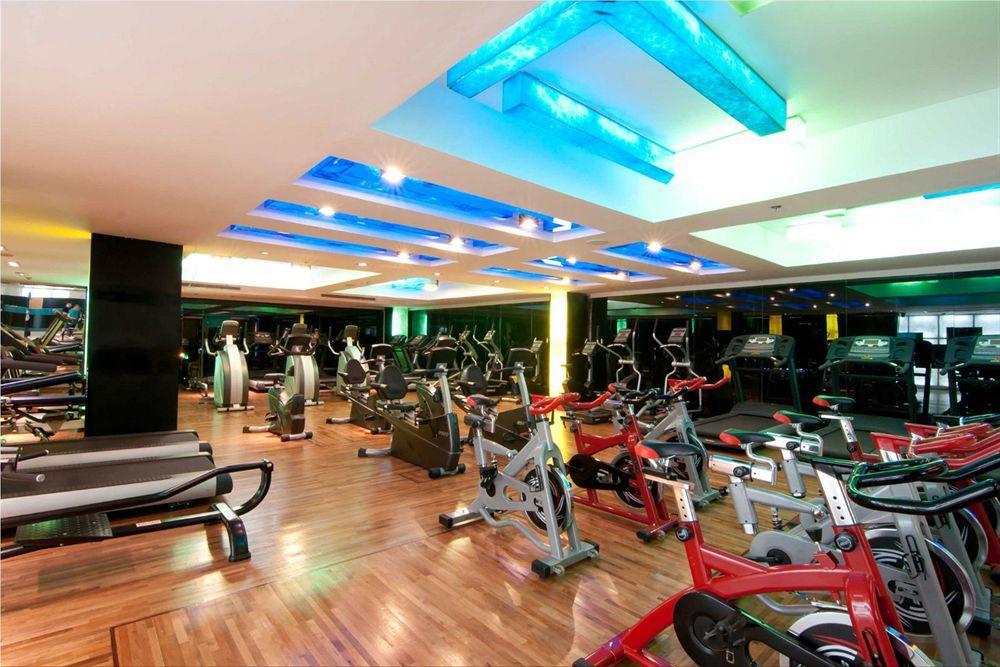 Rashmi'S Plaza Hotel Вьентьян Экстерьер фото