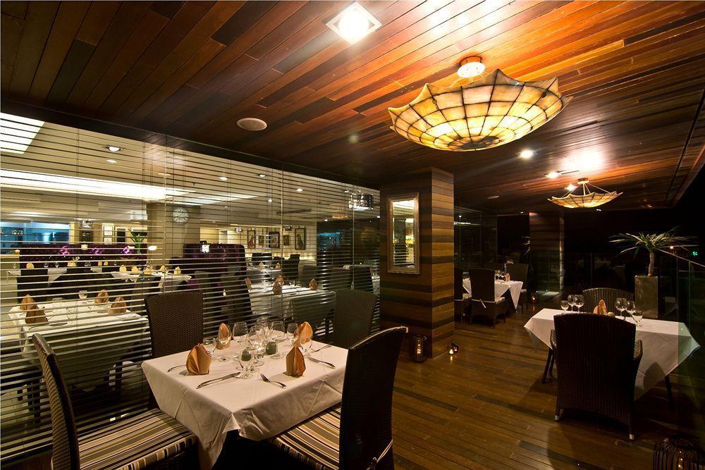 Rashmi'S Plaza Hotel Вьентьян Экстерьер фото